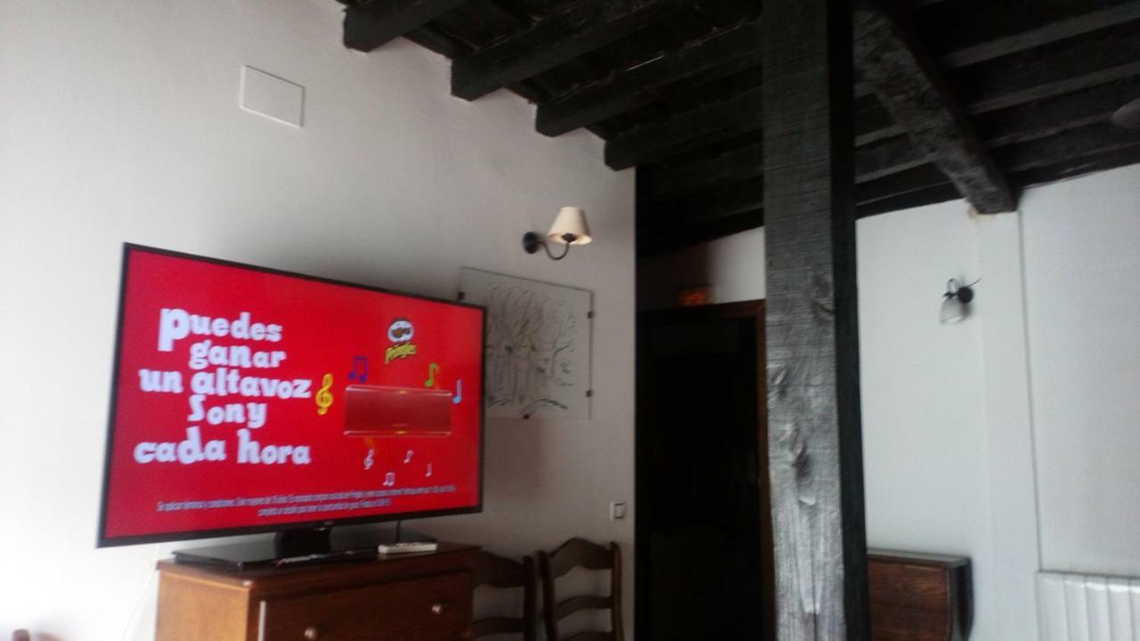 Apartamentos Rurales Victor Chamorro Del Arco Hervás Eksteriør bilde